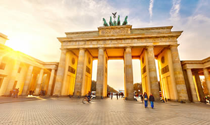 Viajes a ROMA, PARIS, BERLIN 2025 en español | Agencia de Viajes Festival