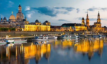 Viajes a ESLAVOS, GERMANOS Y LATINOS 2025 en español | Agencia de Viajes Festival