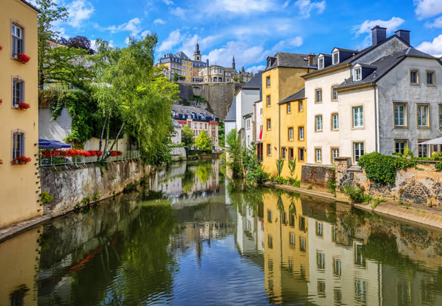 Foto del viaje a luxemburgo en Español 2024-2025